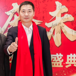 刘  奇