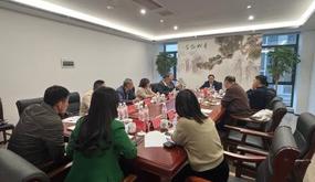 Holder image sky theme