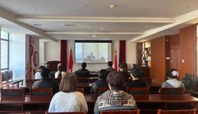 Holder image sky theme